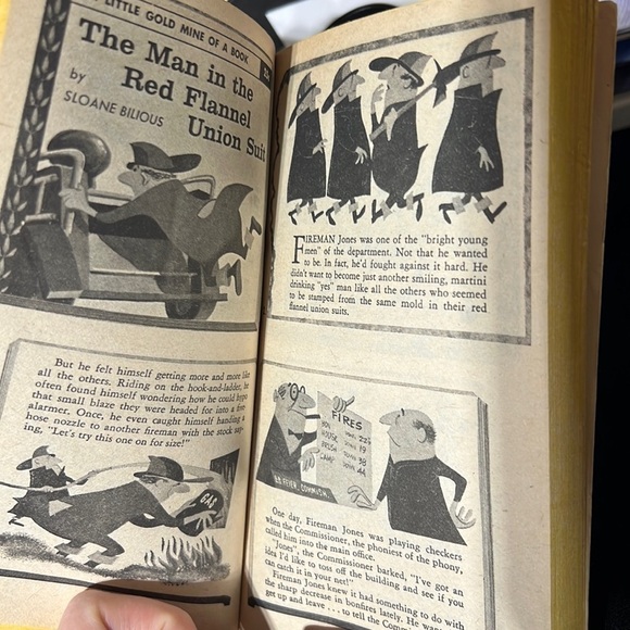 MAD’s The MAD Frontier Collector’s Book - Picture 6 of 7